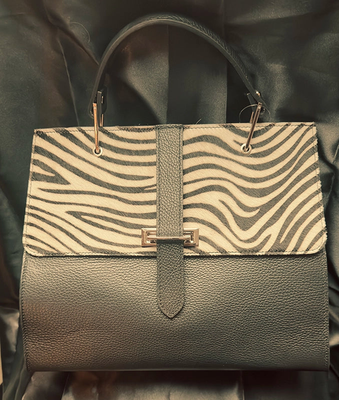 Big Zebra #1 – Solo Perché - Main Image